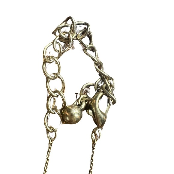 Gold /Chrome Leaf Necklace (Like New - Great Condition) ⚜️🍁🍂 - Picture 2 of 4